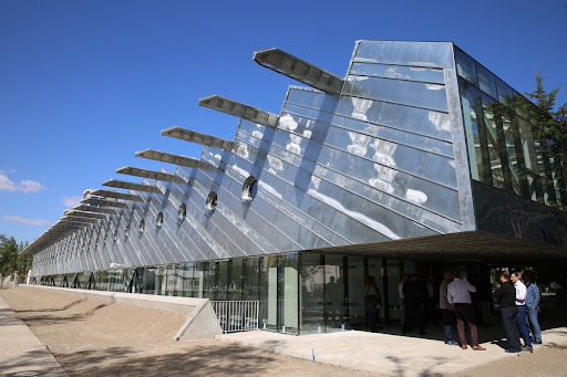 Abdullah Gül Üniversitesi Derslikler Restorasyon ve Çevre Aydınlatma